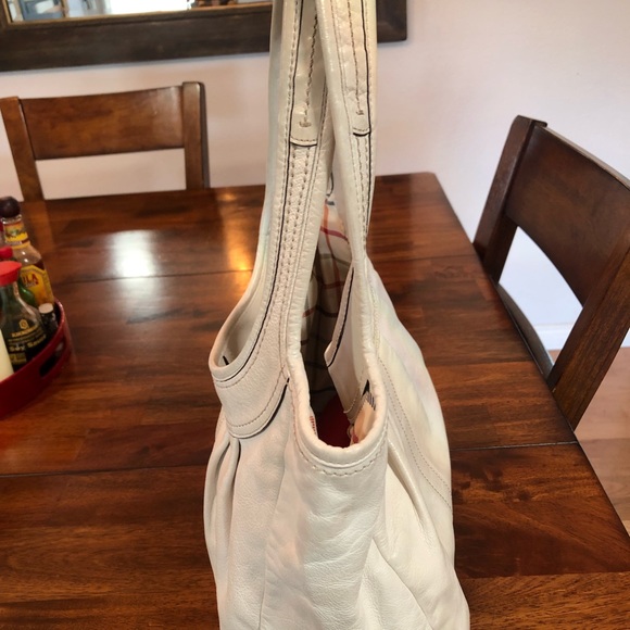 Authentic COACH TATTERSALL ERGO PLEATED LEATHER BAG HOBO - Picture 4 of 16